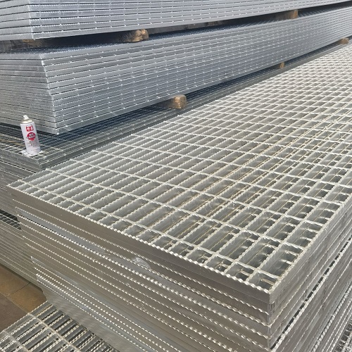 海上平臺防滑鋼格板：抗鹽霧腐蝕技術詳解！