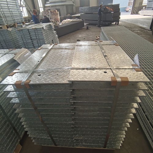 海上平臺防滑鋼格板：抗鹽霧腐蝕技術詳解！